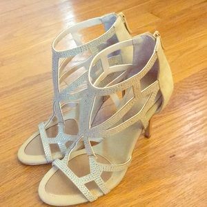 BCBGeneration heels size 7 1/2